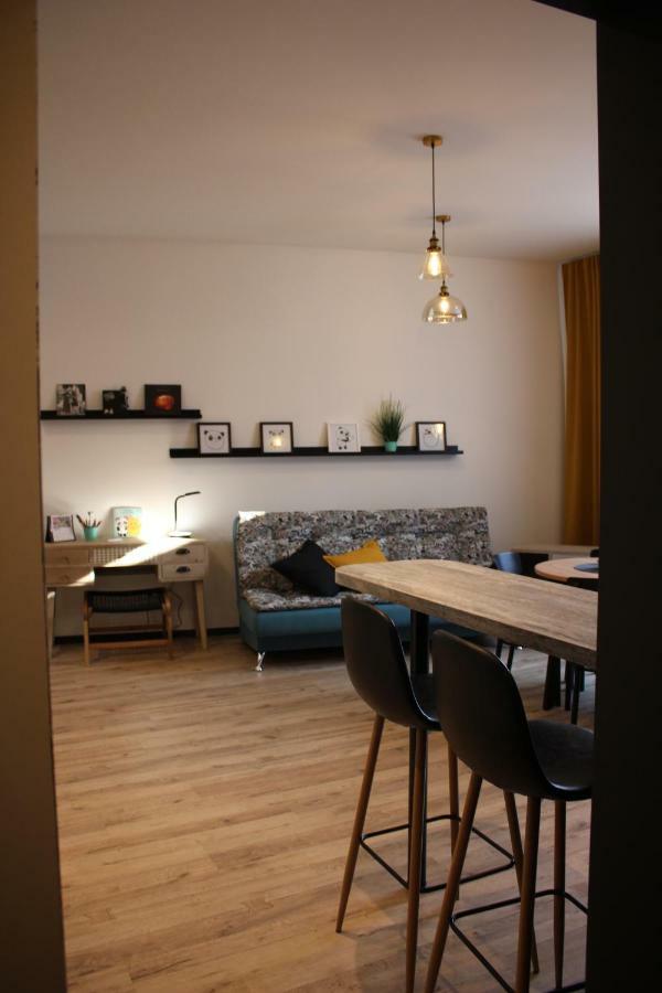 Simple & Elegant Apartment Liepāja Eksteriør billede
